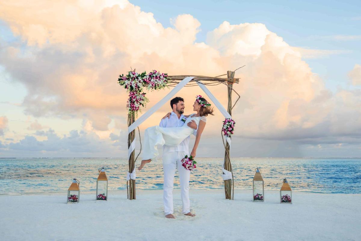OZEN RESERVE BOLIFUSHI - Luxury All Inclusive with Free Transfers