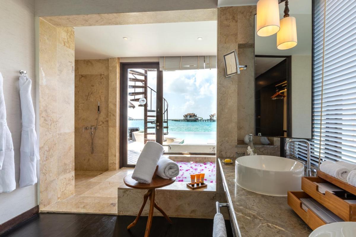 OZEN RESERVE BOLIFUSHI - Luxury All Inclusive with Free Transfers
