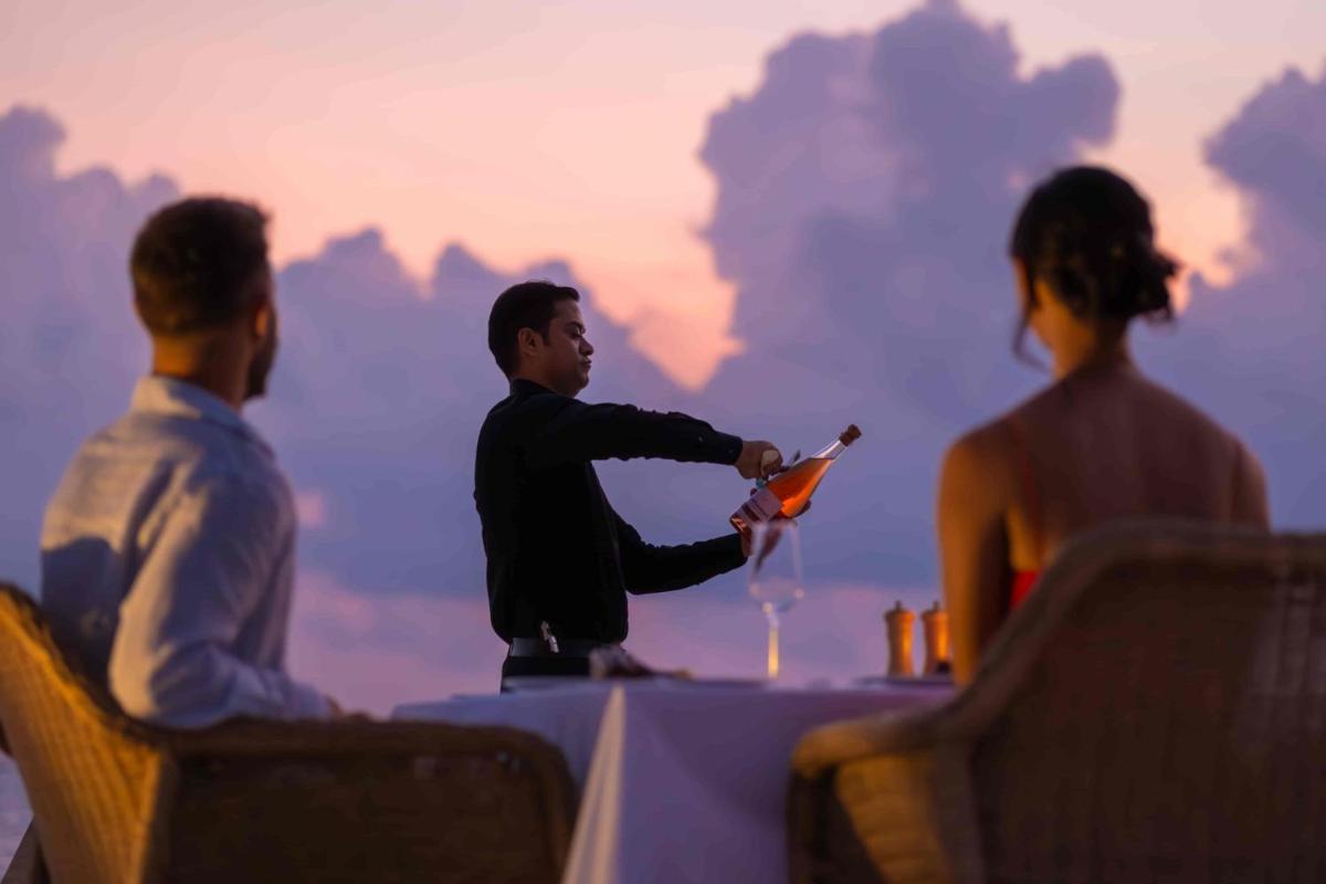 OZEN RESERVE BOLIFUSHI - Luxury All Inclusive with Free Transfers