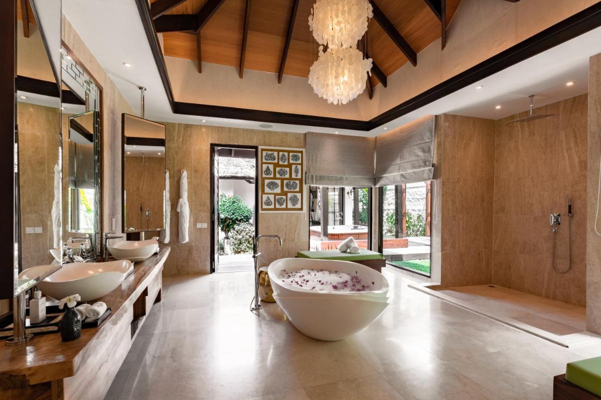 OZEN RESERVE BOLIFUSHI - Luxury All Inclusive with Free Transfers