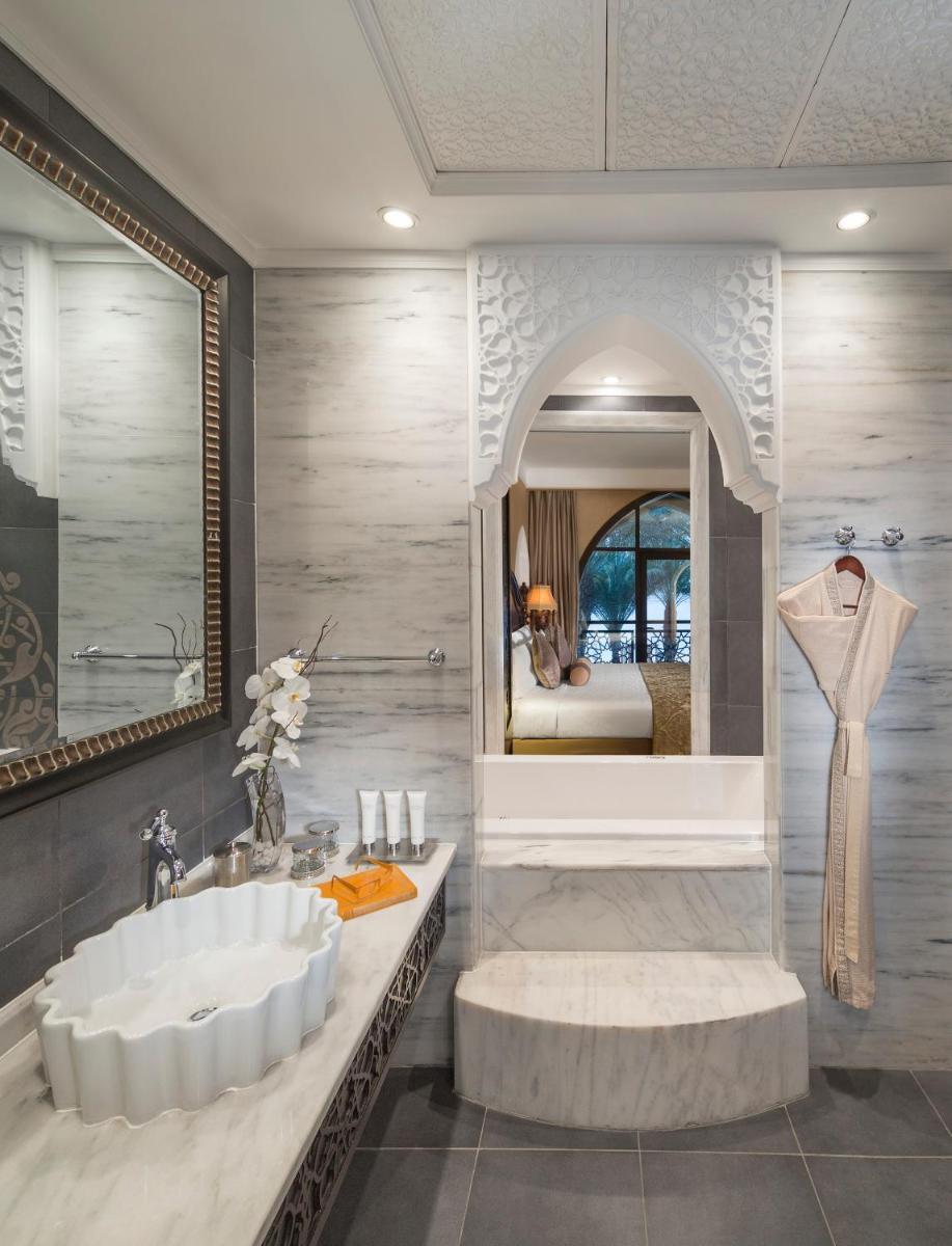 Jumeirah Zabeel Saray Royal Residences