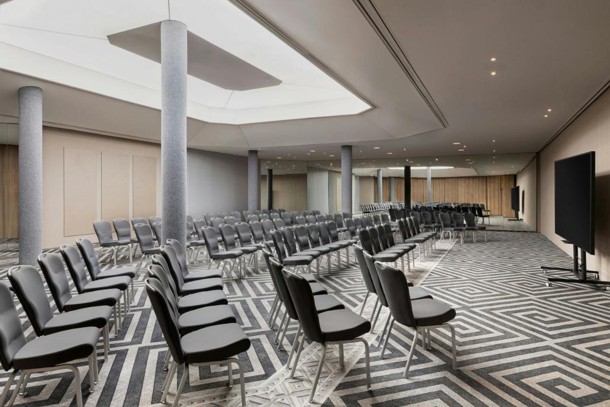 JW Marriott Cannes