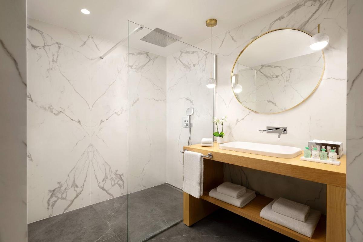 JW Marriott Cannes
