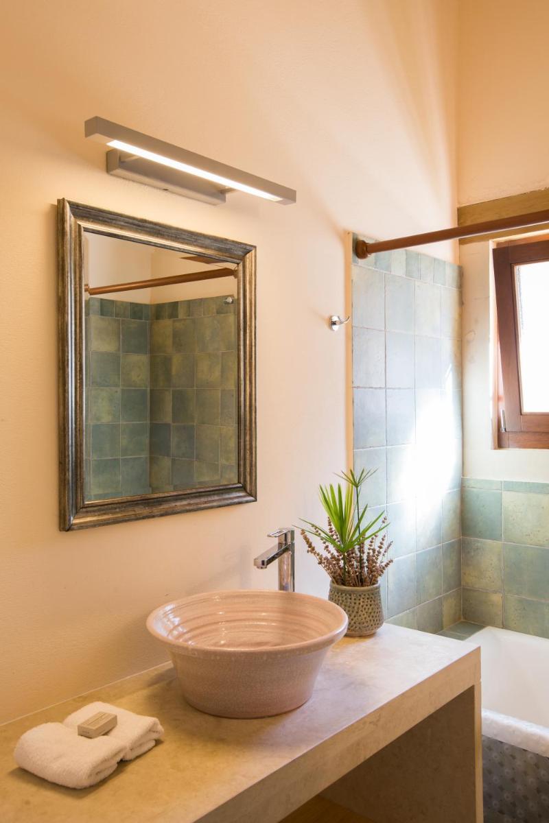 Kapsaliana Village Hotel