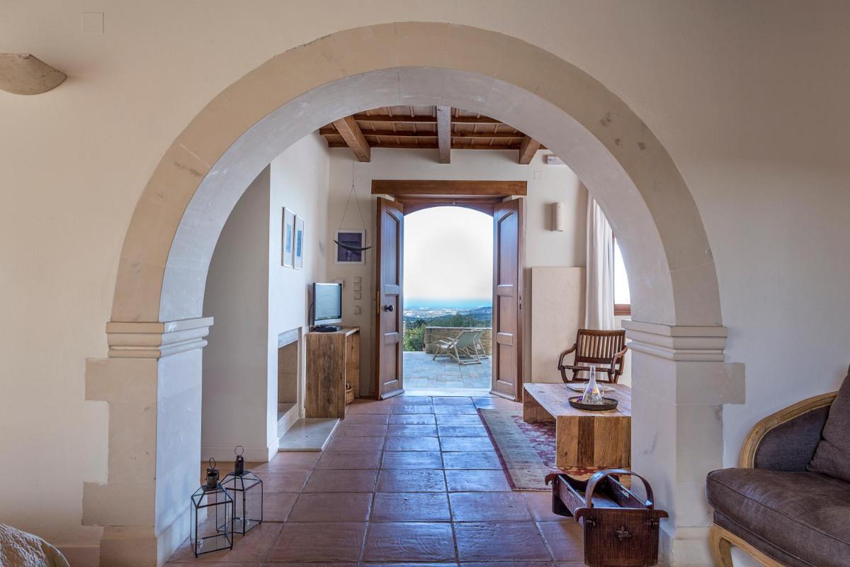 Kapsaliana Village Hotel