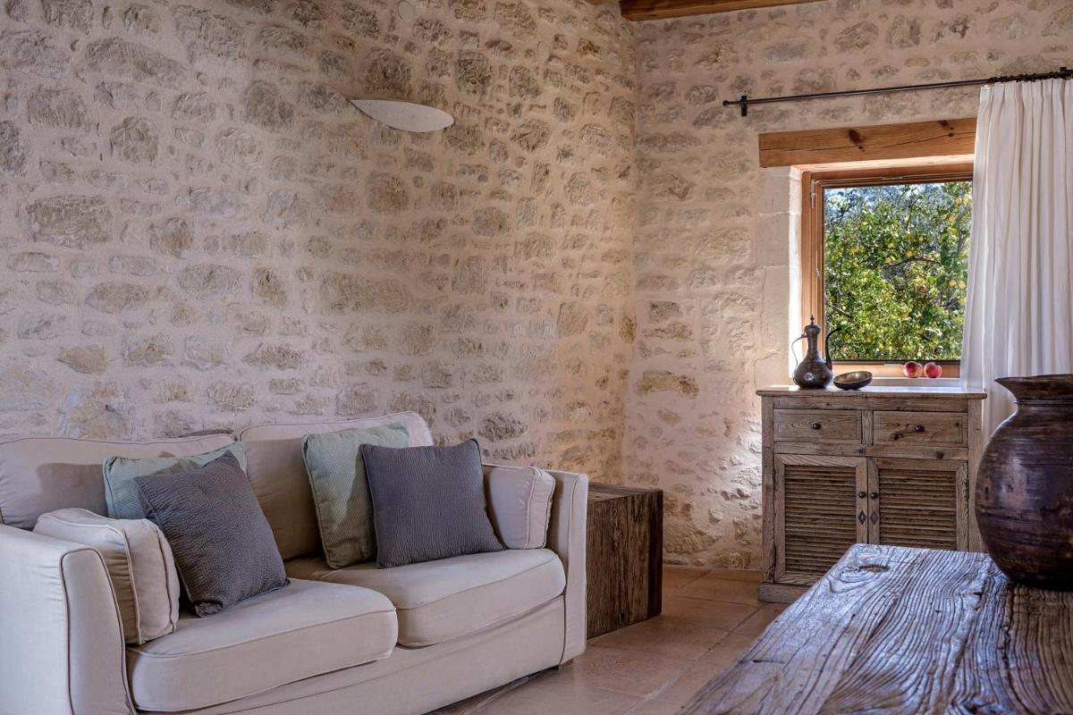 Kapsaliana Village Hotel