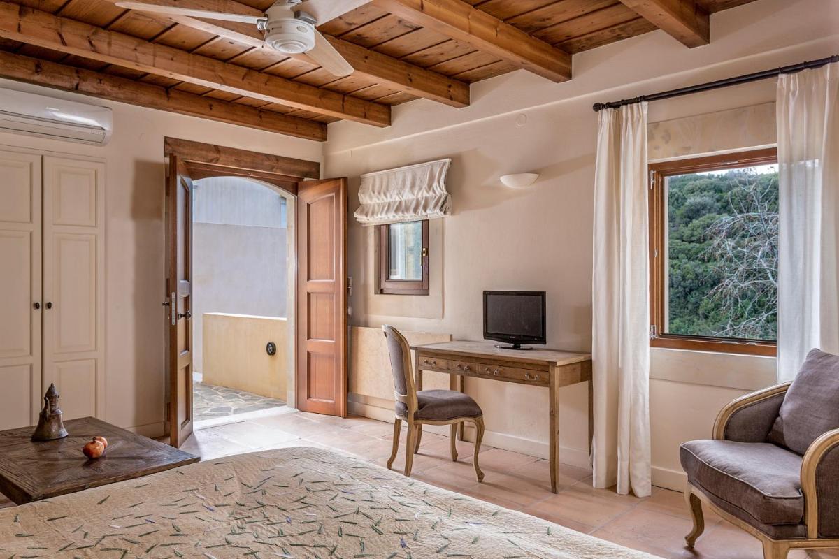 Kapsaliana Village Hotel