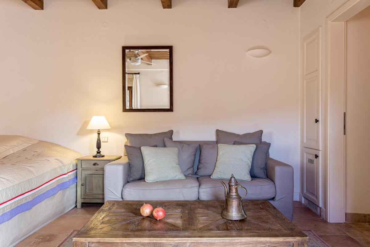 Kapsaliana Village Hotel