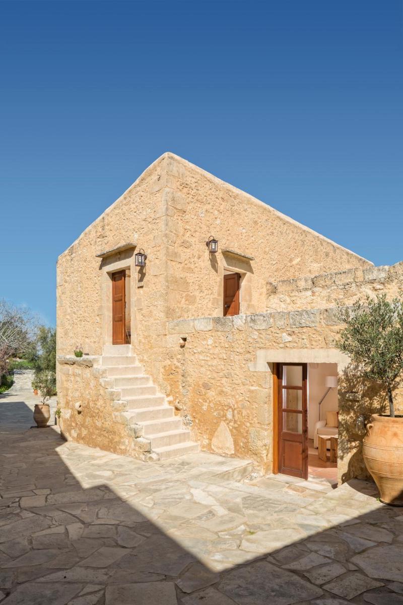 Kapsaliana Village Hotel