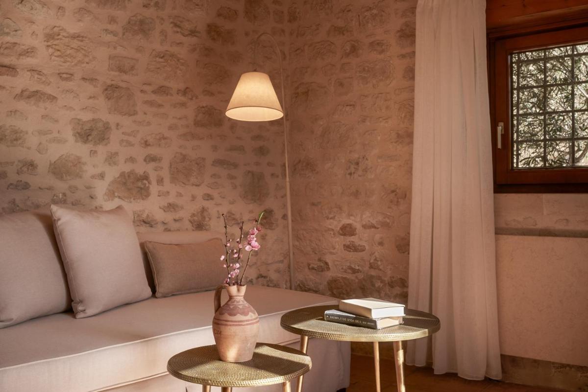 Kapsaliana Village Hotel