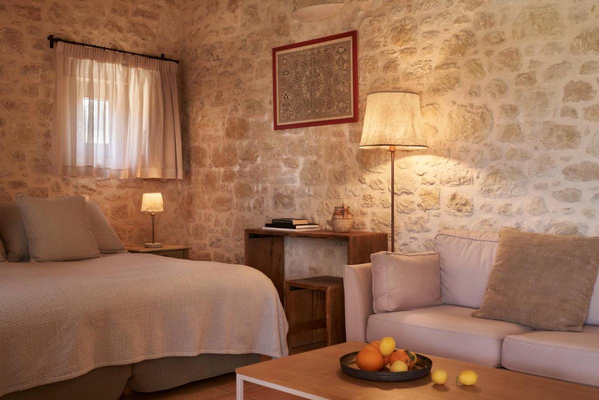 Kapsaliana Village Hotel