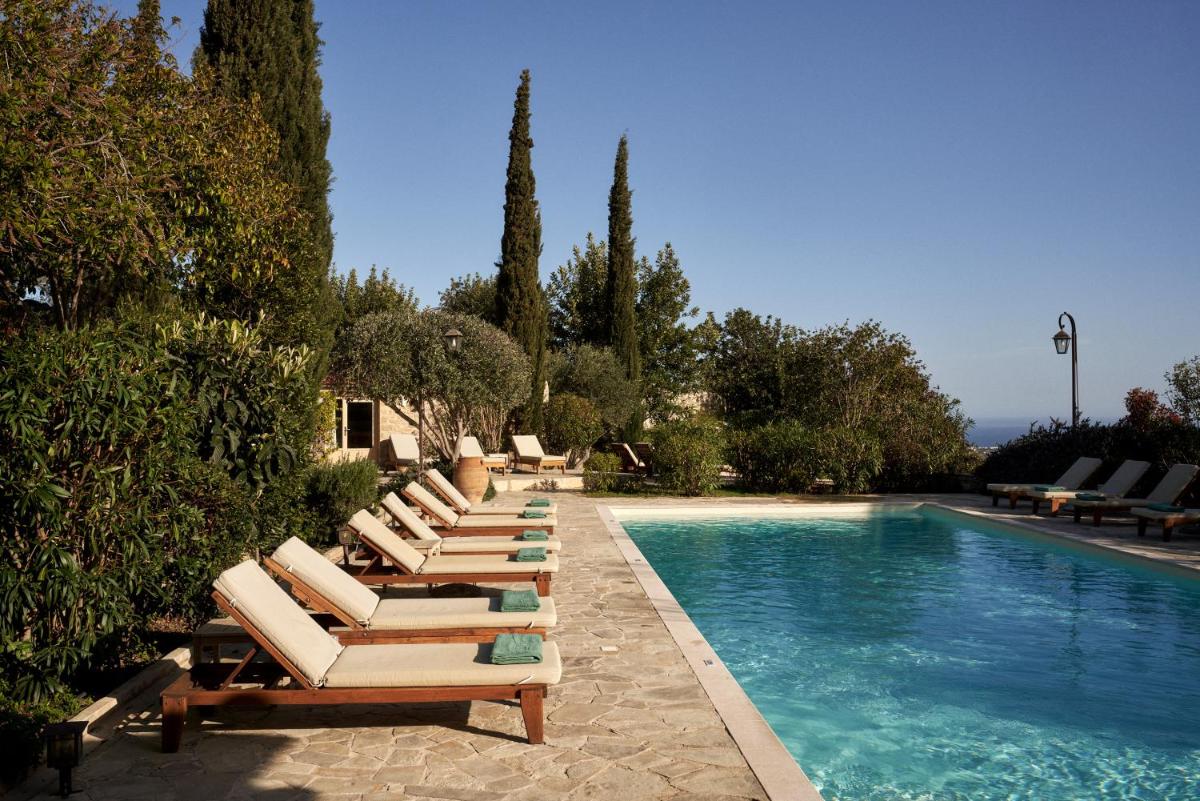 Kapsaliana Village Hotel