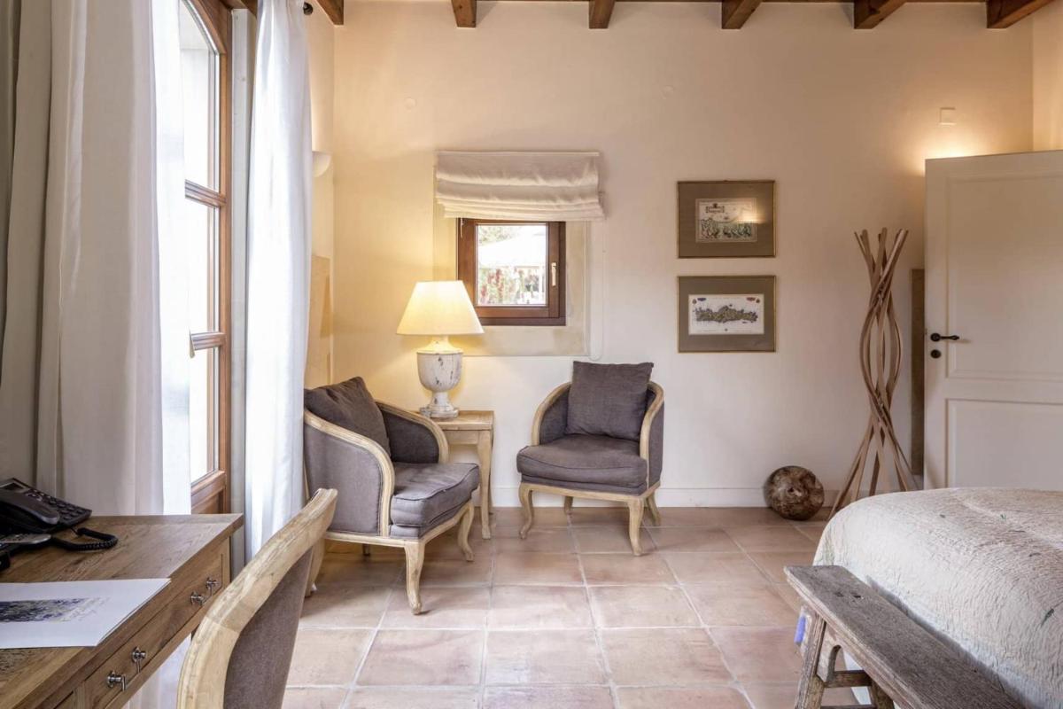 Kapsaliana Village Hotel