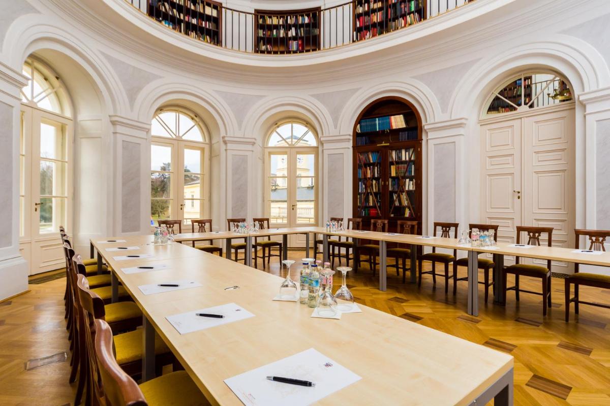 Károlyi Kastély Hotel & Restaurant