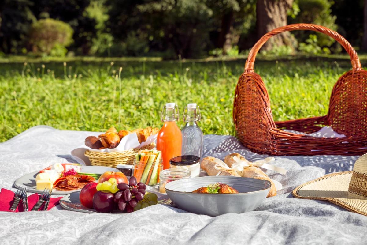 Károlyi Kastély Hotel & Restaurant