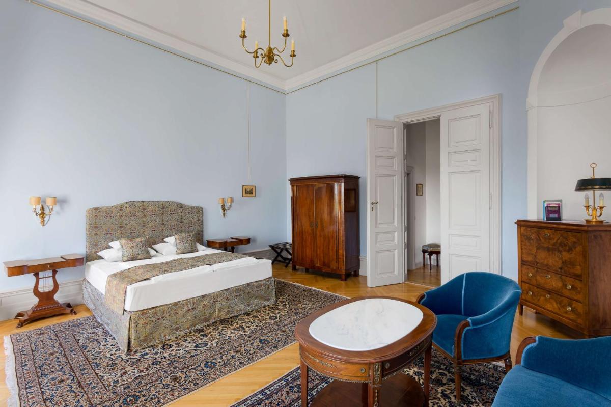 Károlyi Kastély Hotel & Restaurant