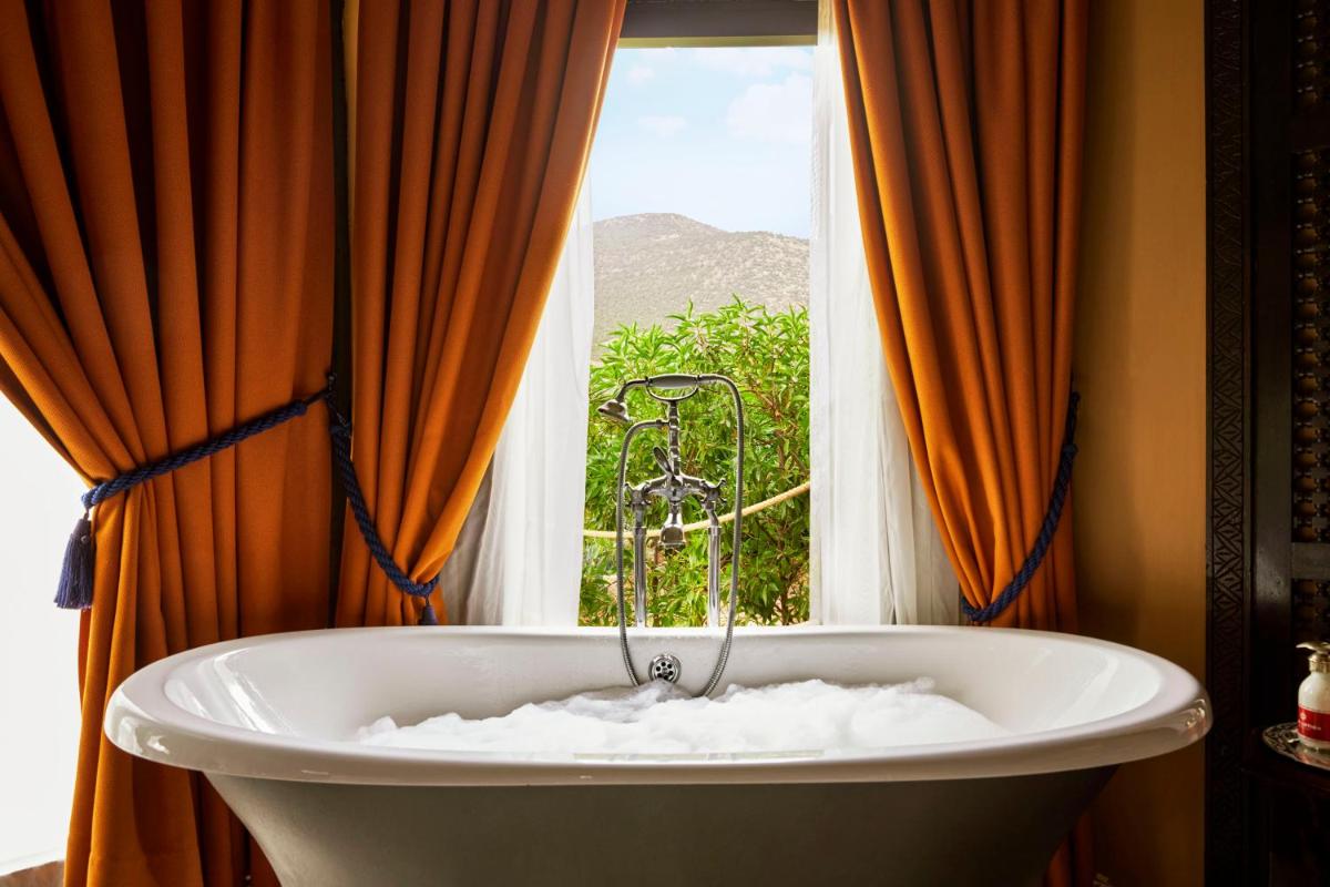 Kasbah Tamadot - Sir Richard Branson's Moroccan Retreat
