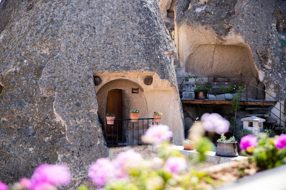 Kelebek Cave Hotel