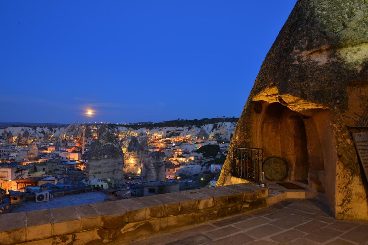 Kelebek Cave Hotel