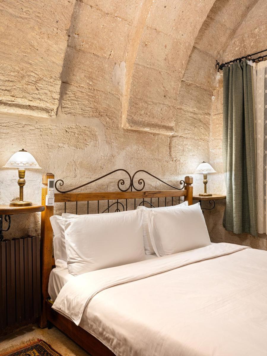 Kelebek Cave Hotel