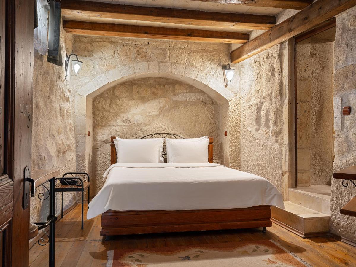 Kelebek Cave Hotel