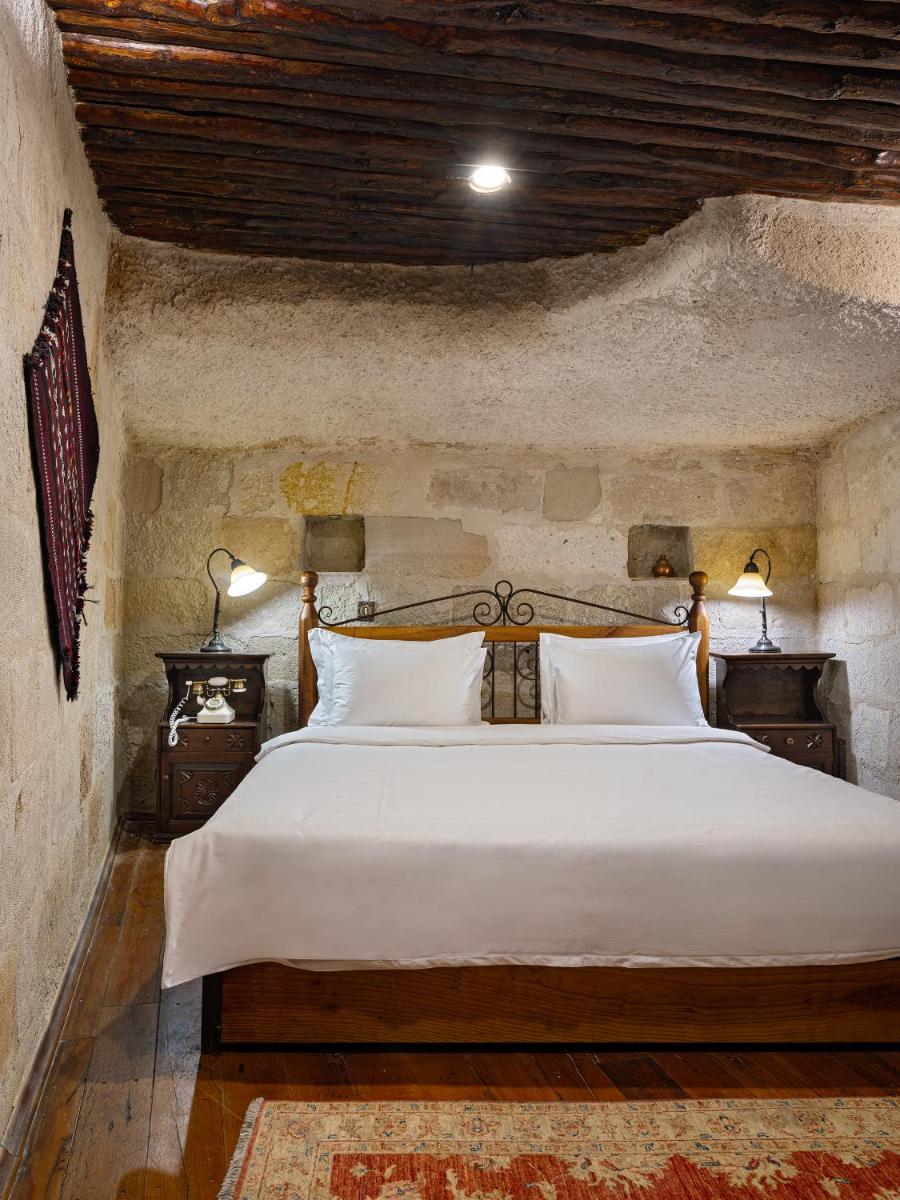 Kelebek Cave Hotel