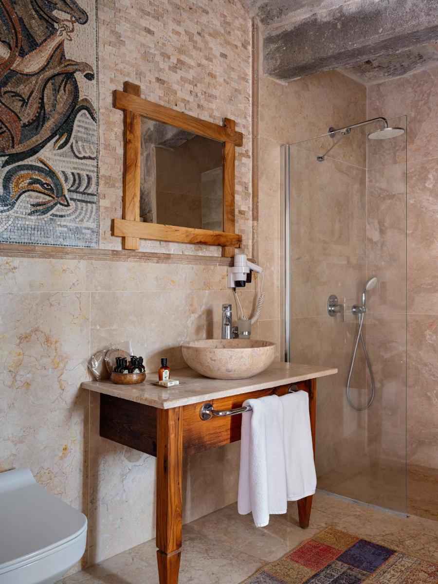 Kelebek Cave Hotel
