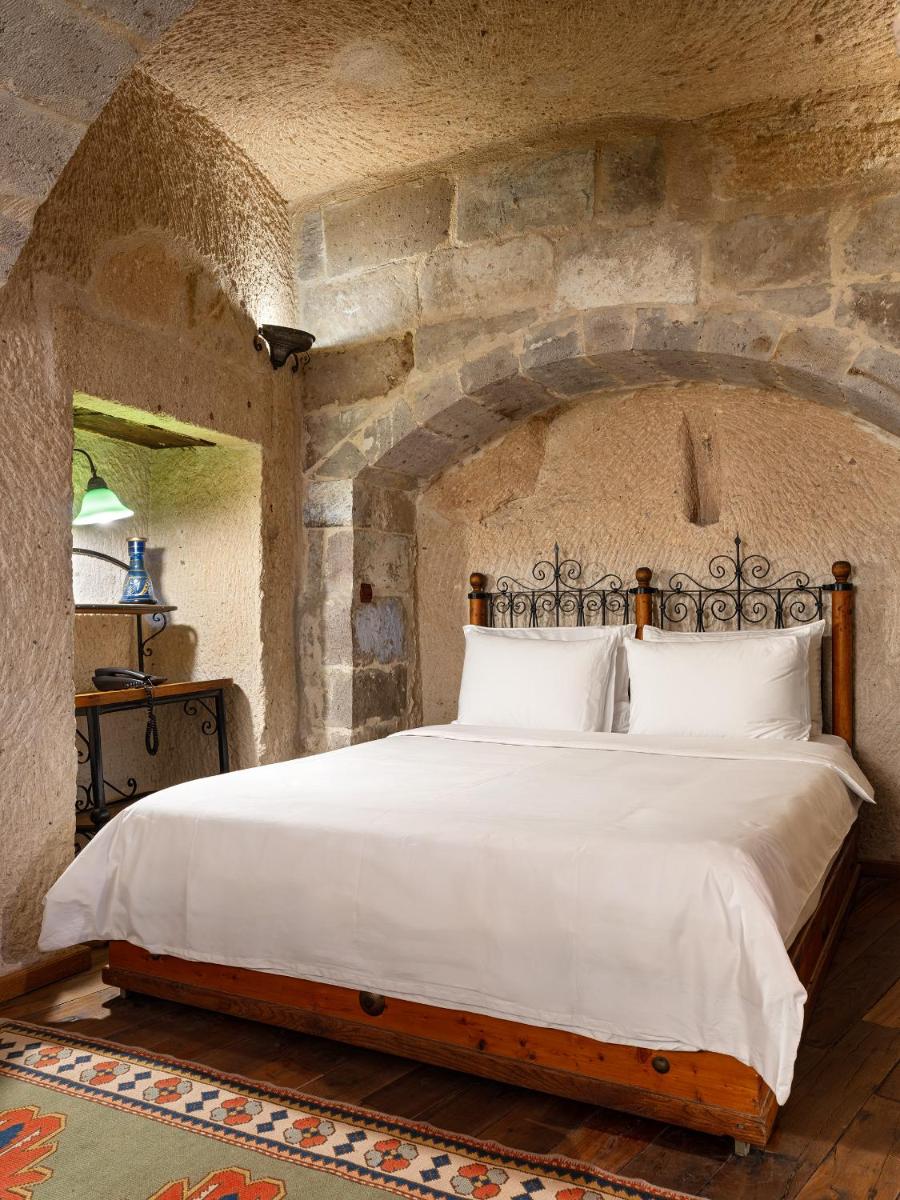 Kelebek Cave Hotel