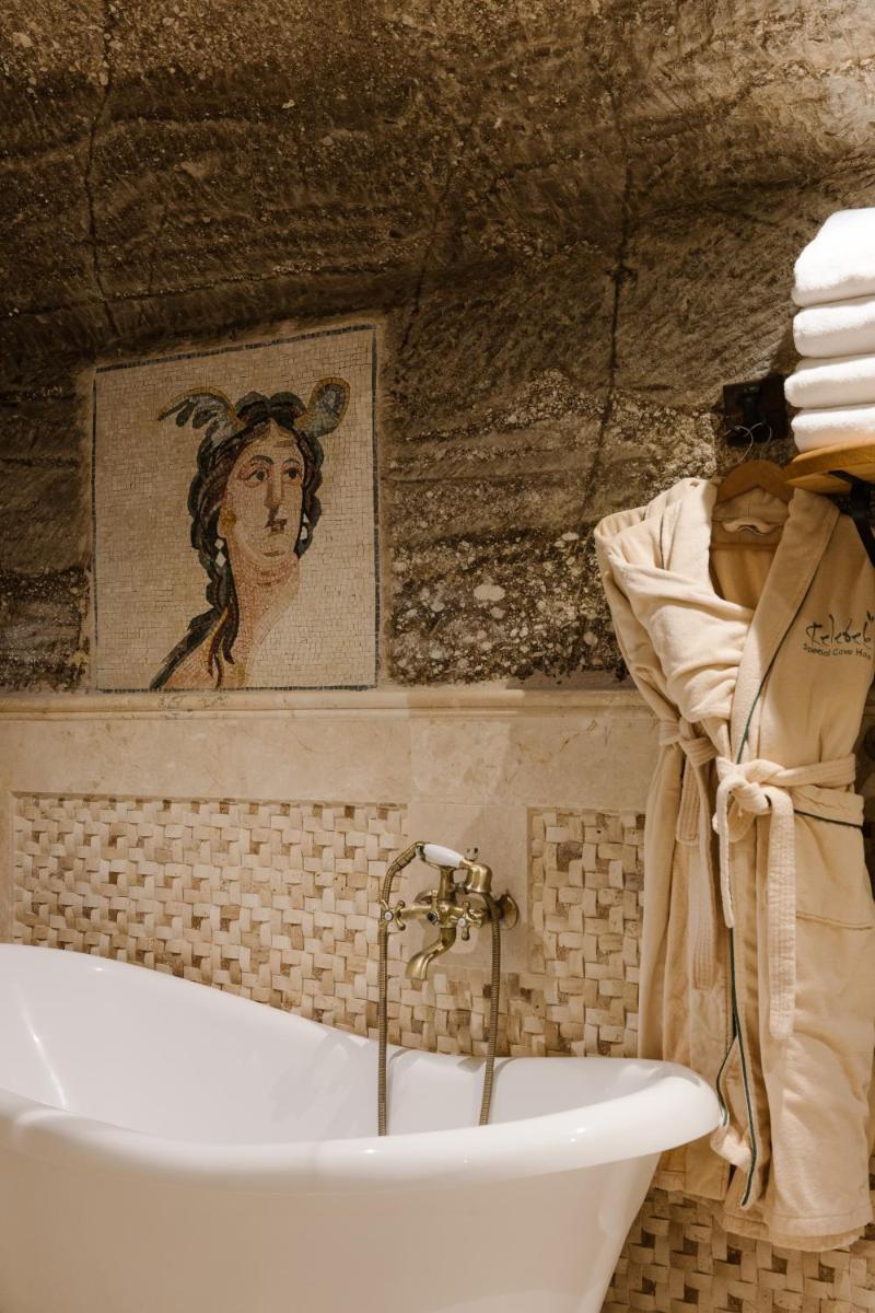 Kelebek Cave Hotel