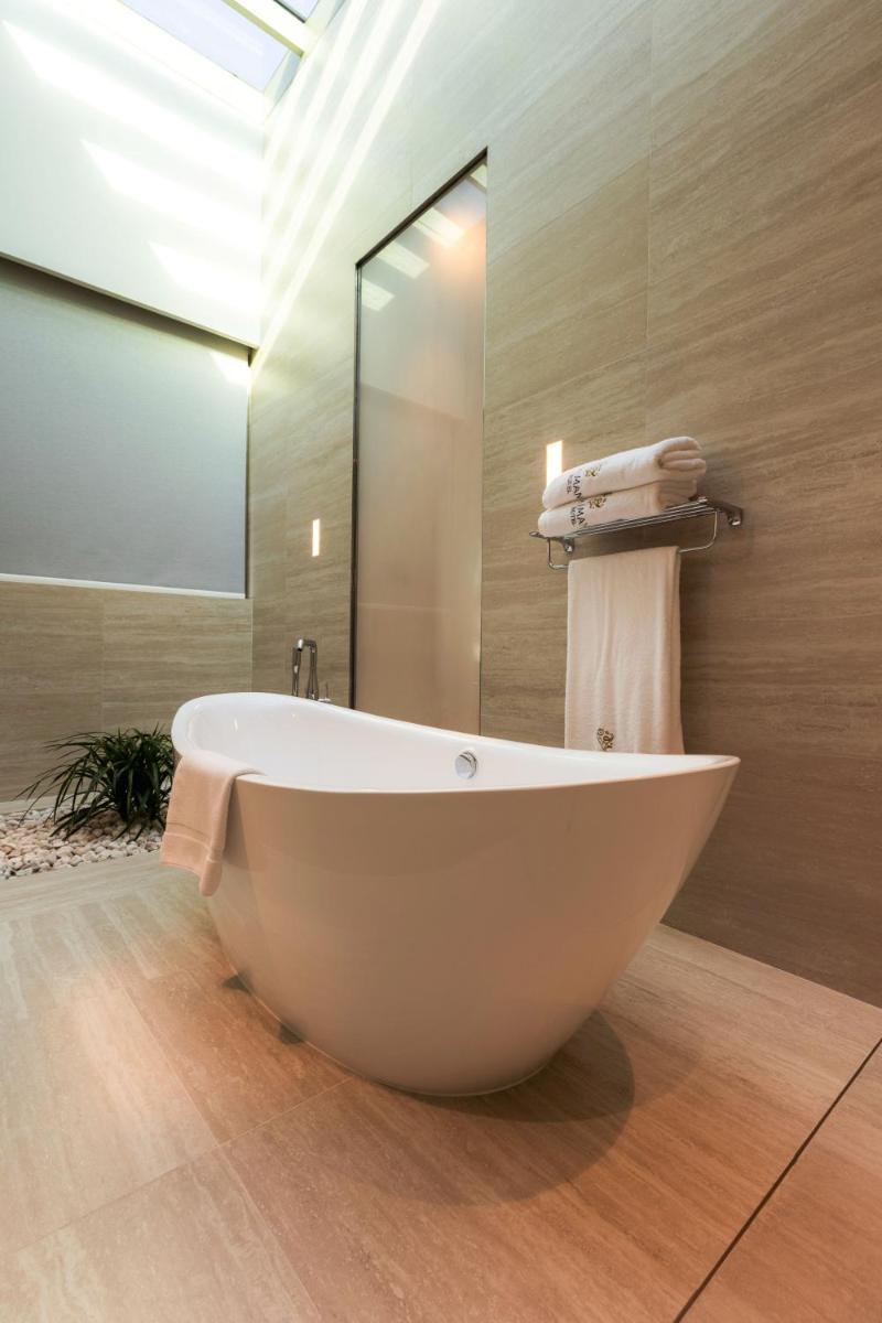 Ajman Hotel & Villas by Blazon Hotels