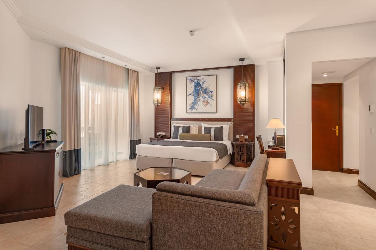 Dusit Ajman Resort & Villas