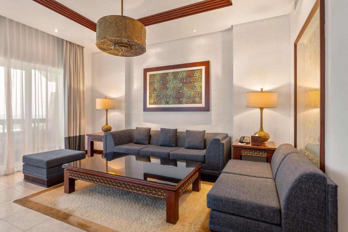Dusit Ajman Resort & Villas