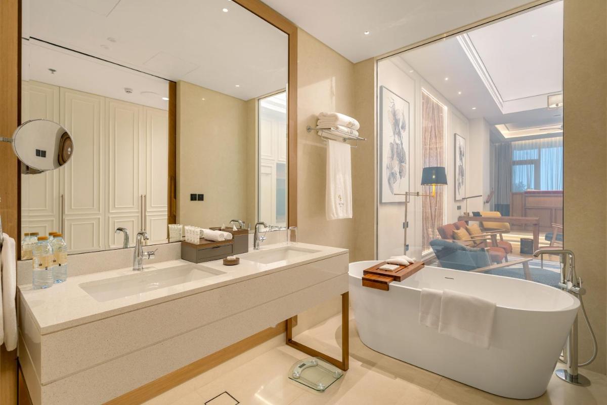 Dusit Ajman Resort & Villas