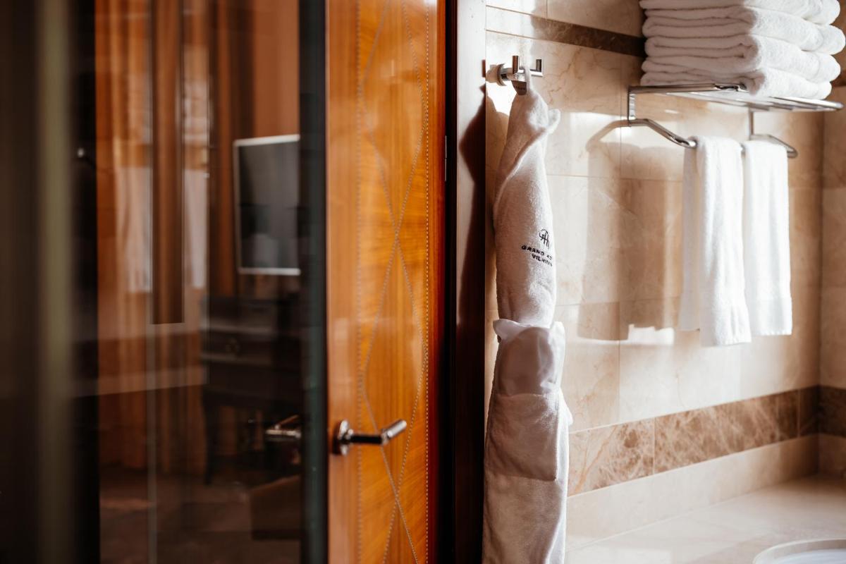 Grand Hotel Vilnius, Curio Collection by Hilton