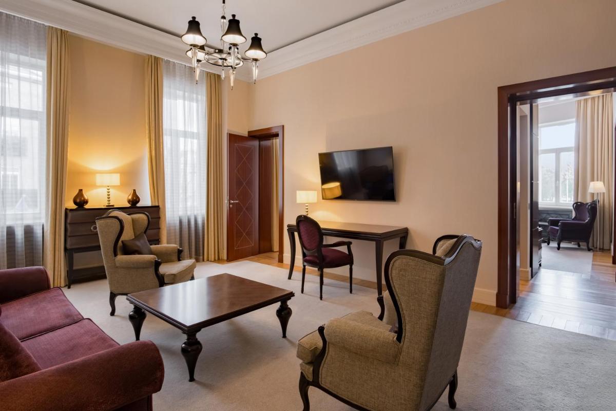 Grand Hotel Vilnius, Curio Collection by Hilton