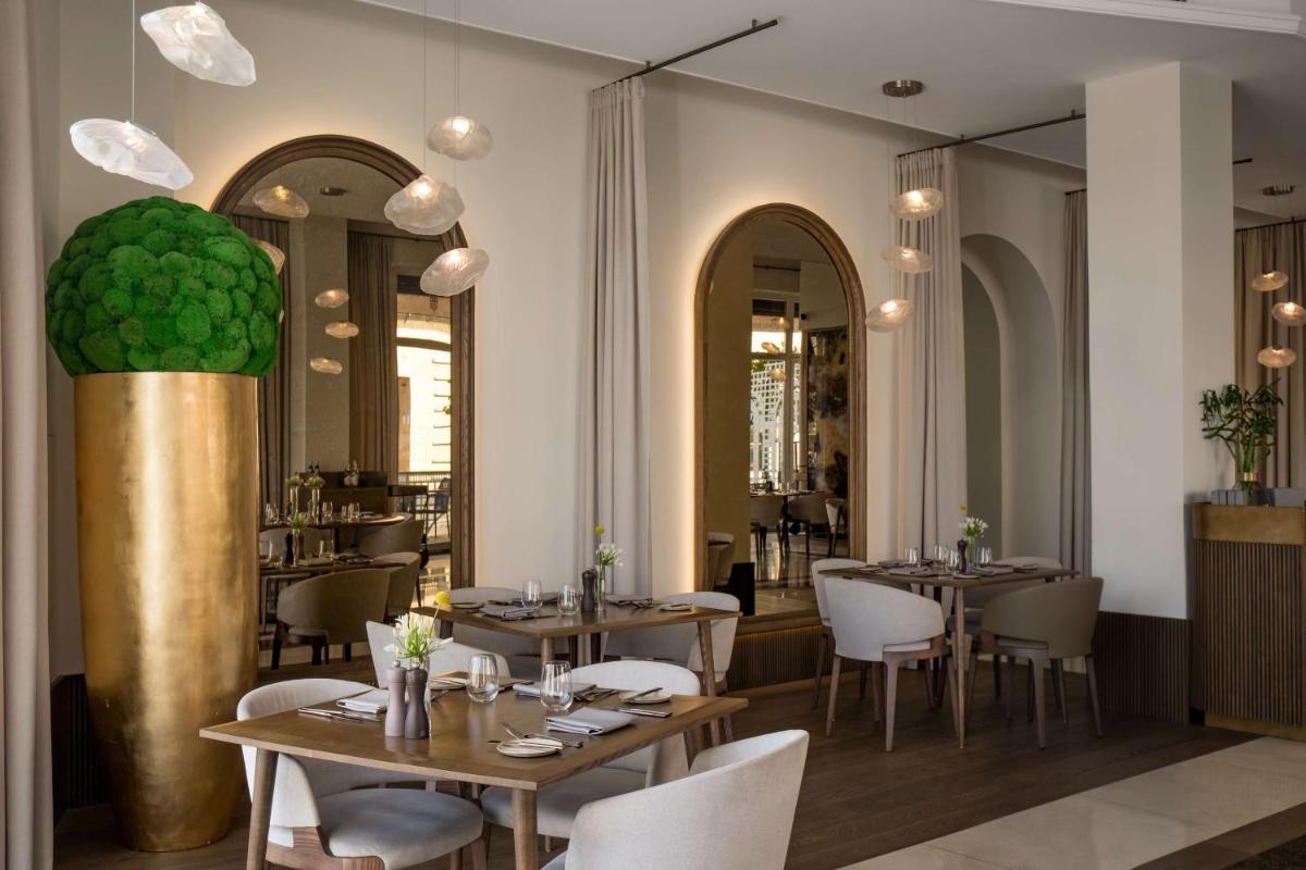 Grand Hotel Vilnius, Curio Collection by Hilton