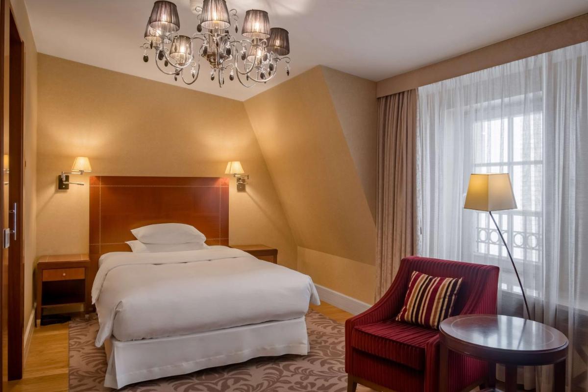 Grand Hotel Vilnius, Curio Collection by Hilton