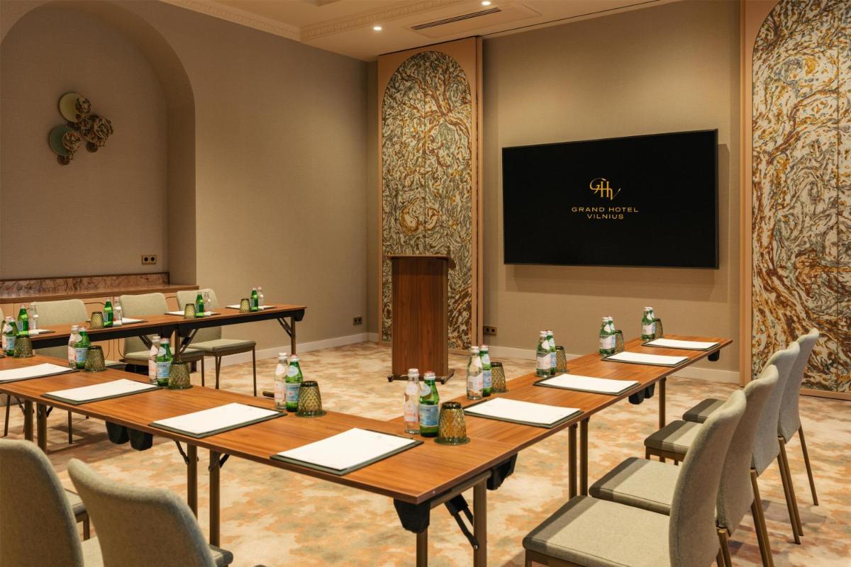Grand Hotel Vilnius, Curio Collection by Hilton