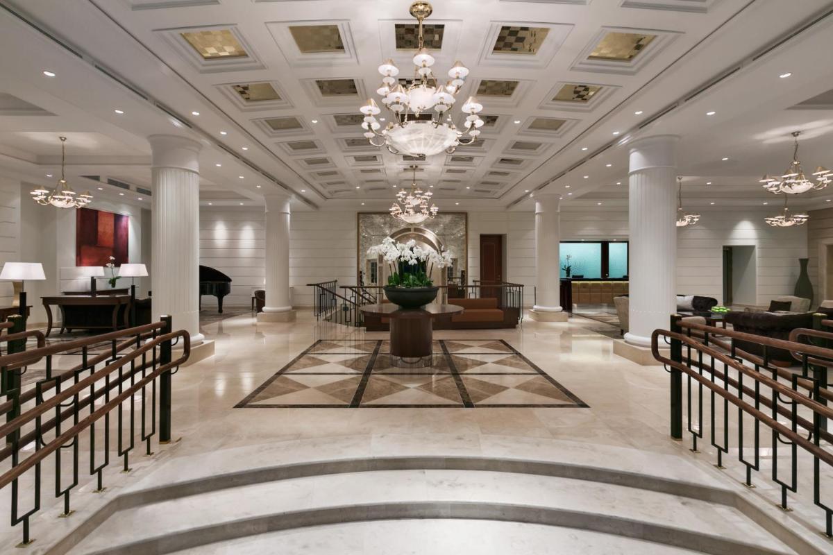 Grand Hotel Vilnius, Curio Collection by Hilton