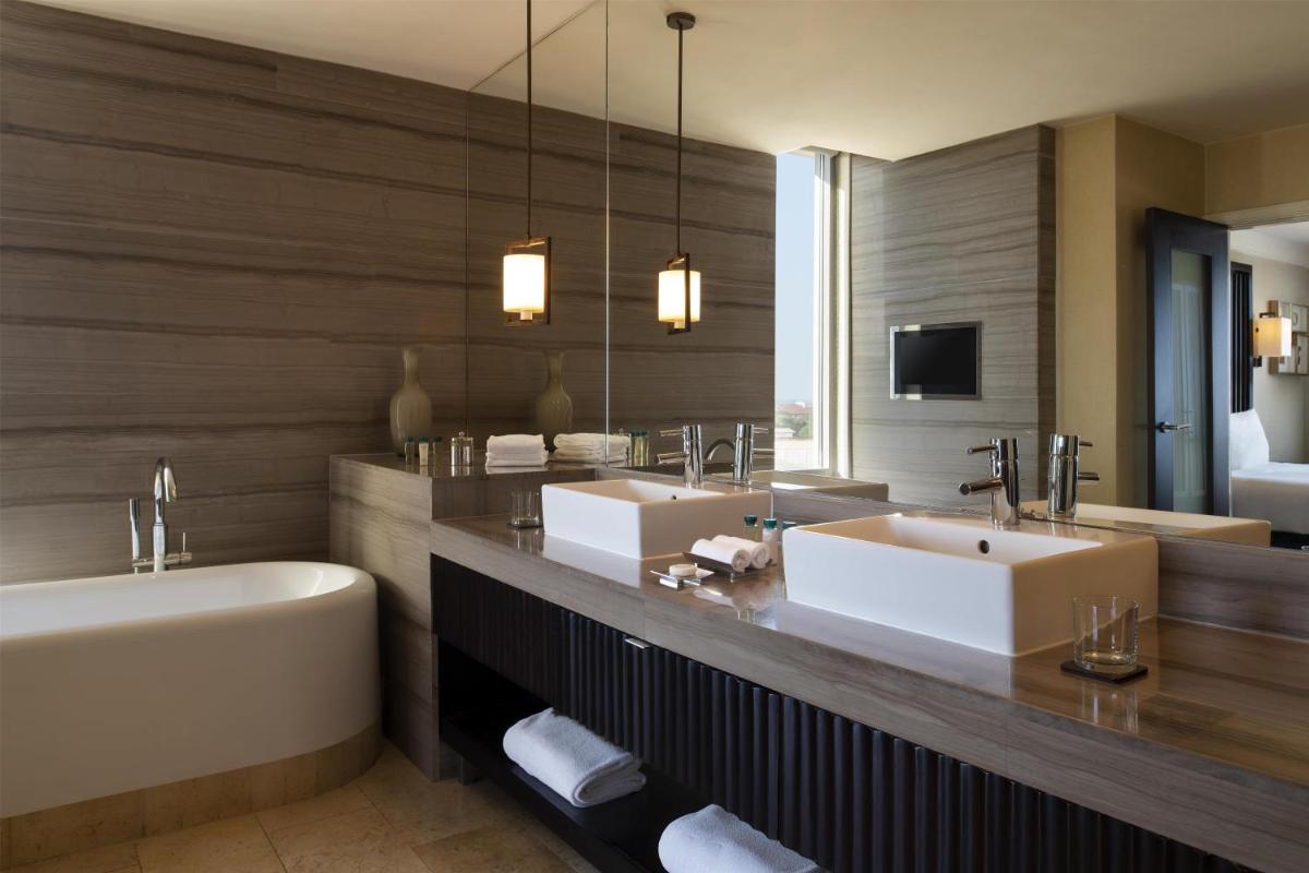 Kempinski Hotel Gold Coast City