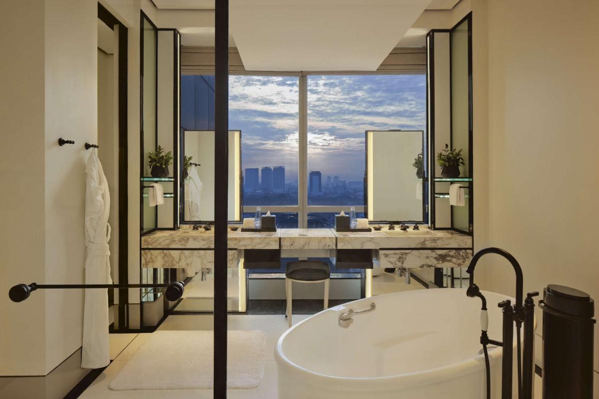 Keraton At The Plaza, part of The Unbound Collection by Hyatt