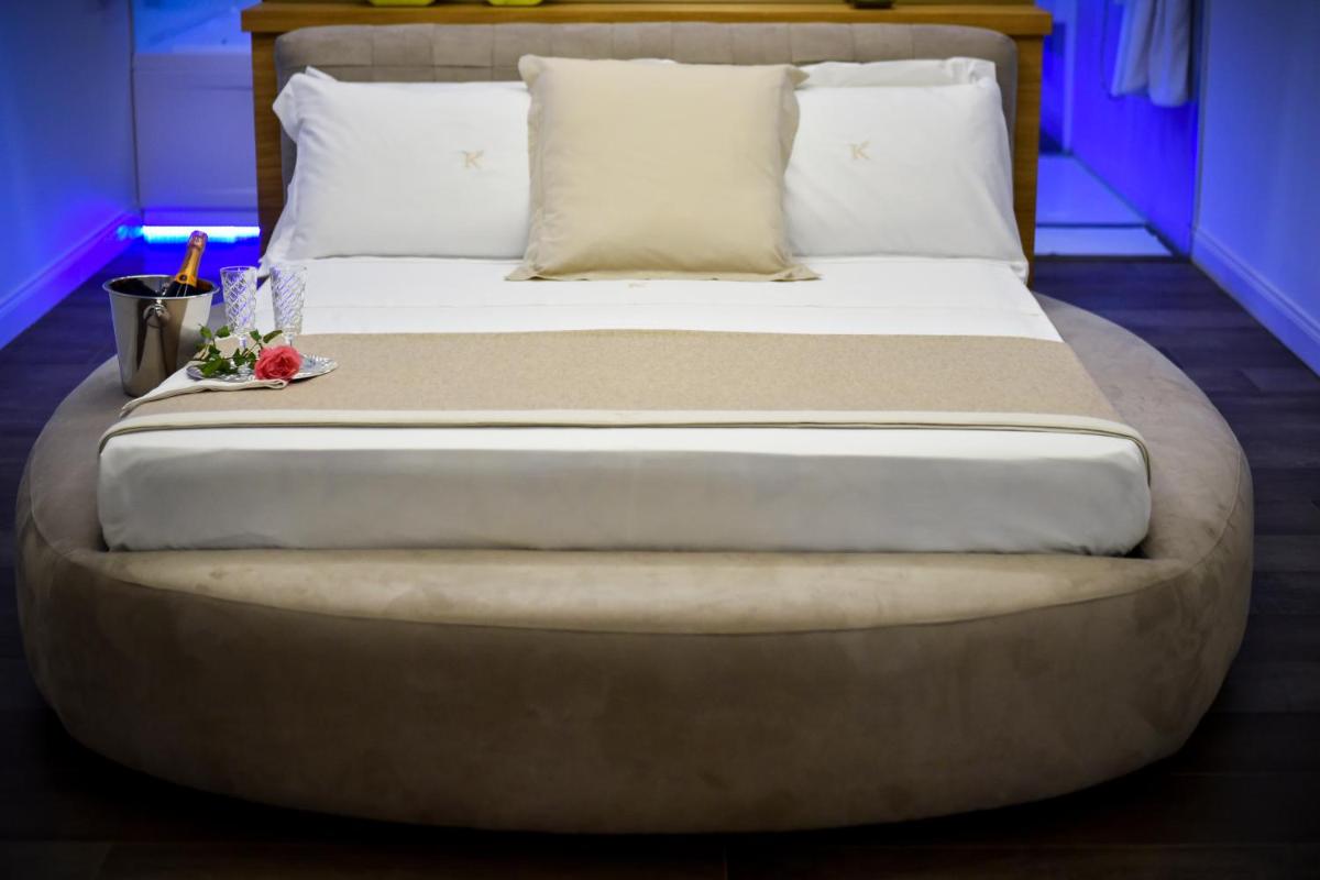 Kete Deluxe Rooms