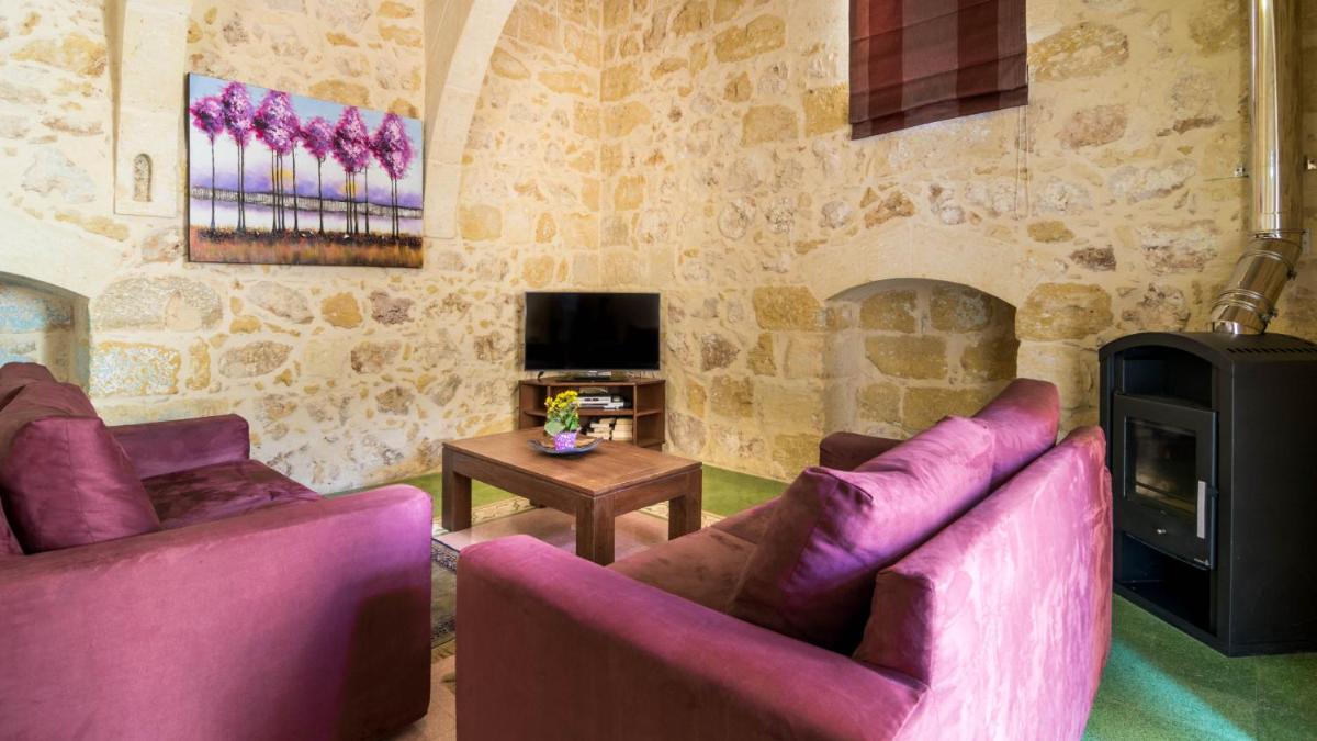 Kikka Holiday Home