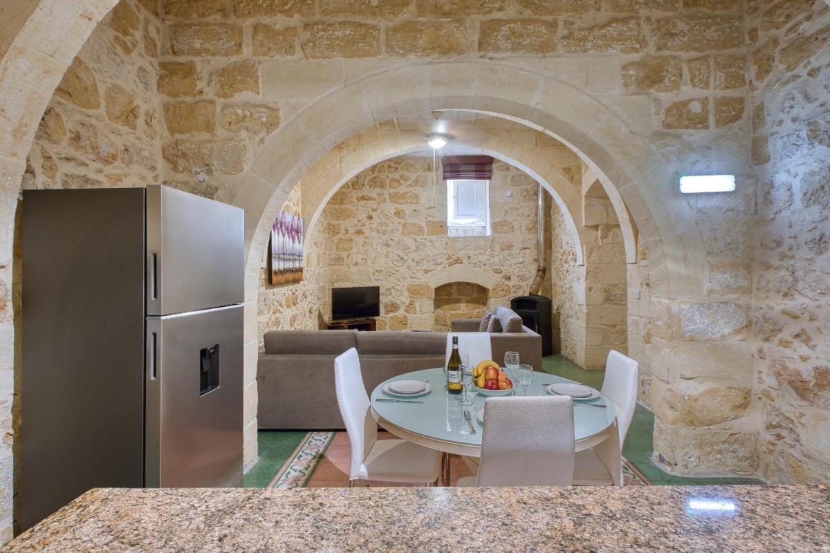 Kikka Holiday Home
