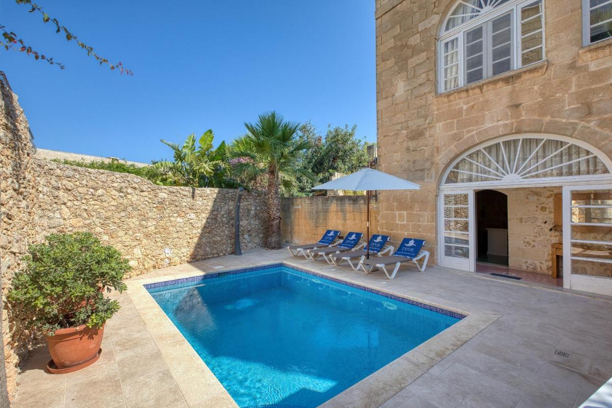 Kikka Holiday Home