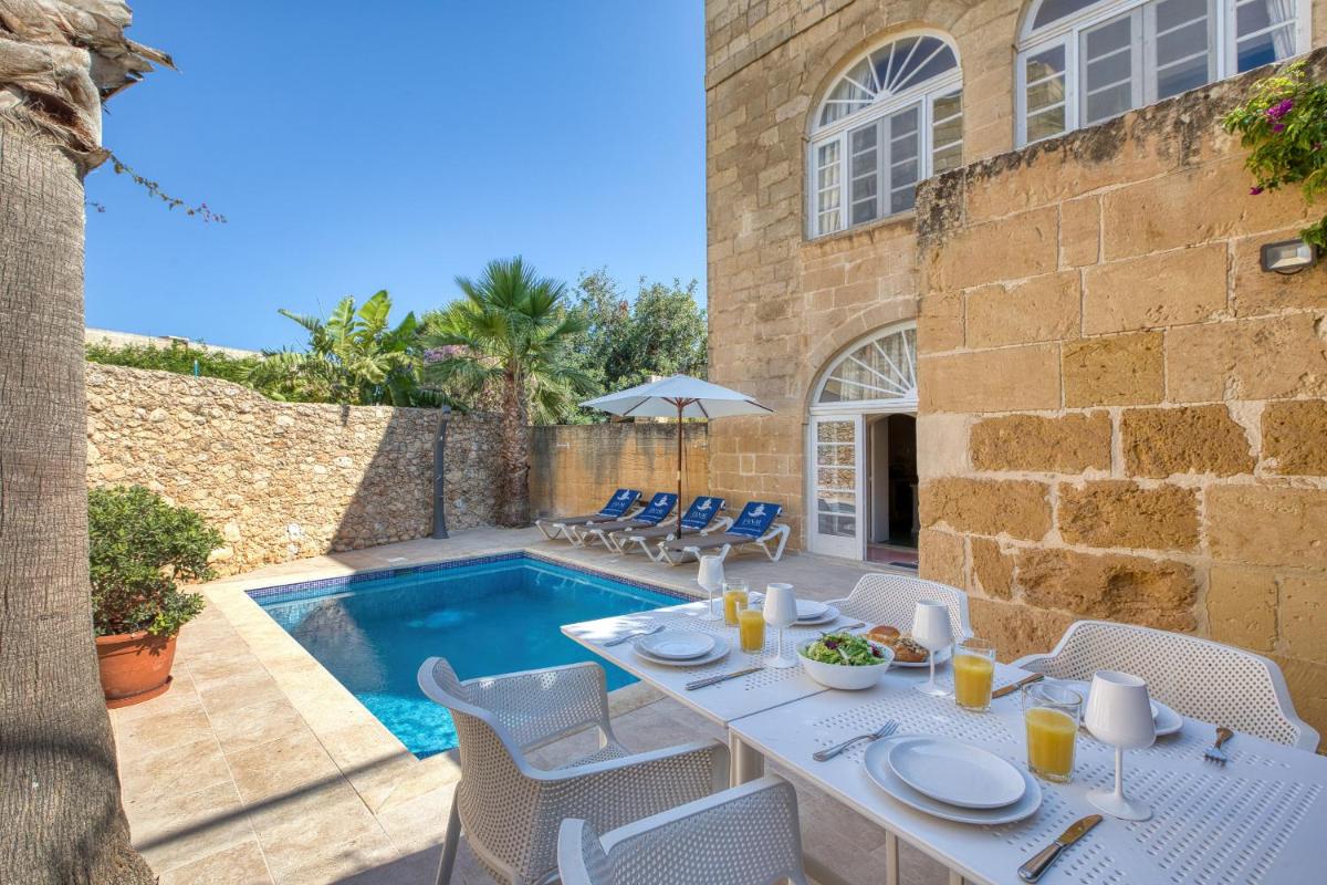 Kikka Holiday Home