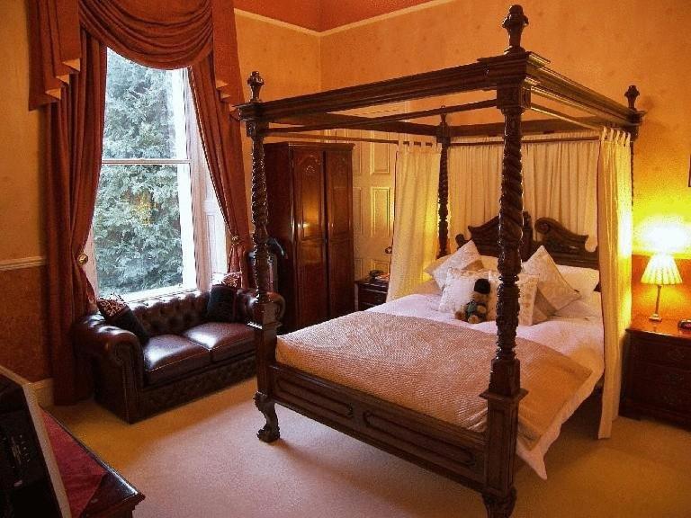 Kingsburgh House