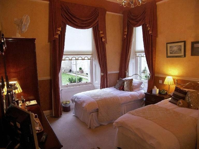 Kingsburgh House