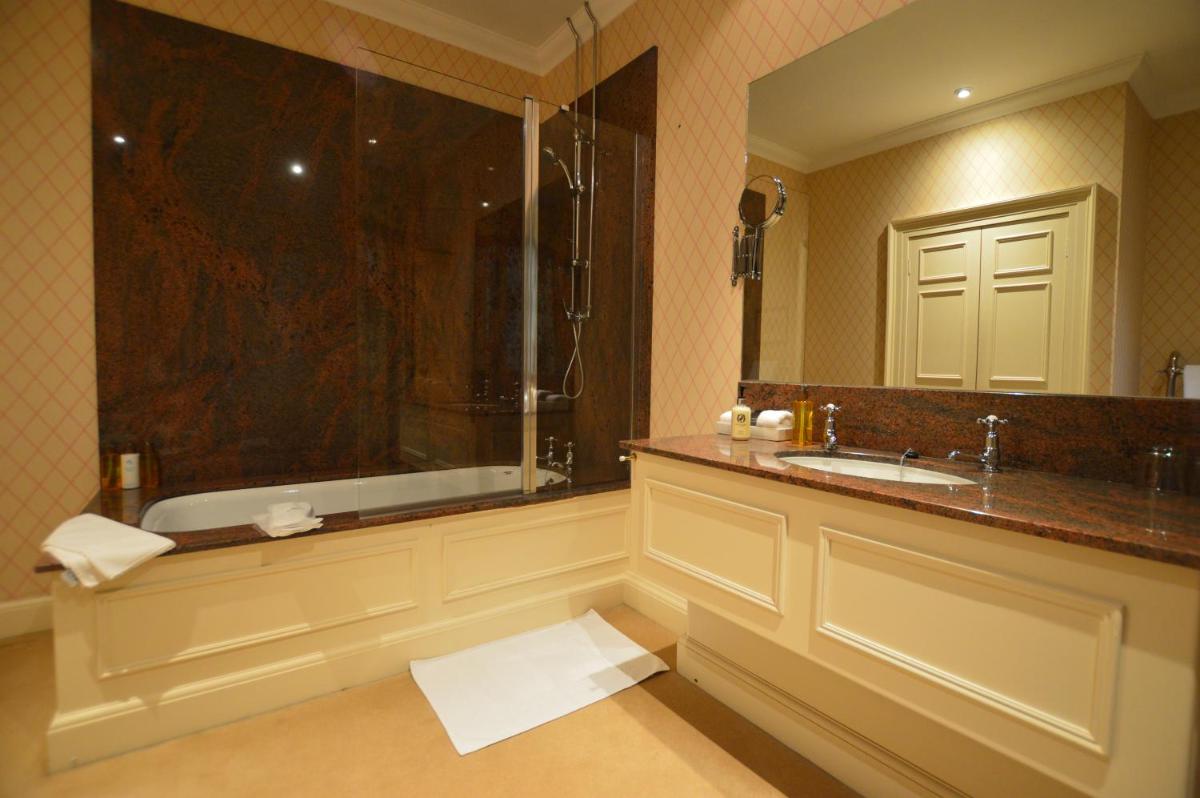Kinloch House Hotel