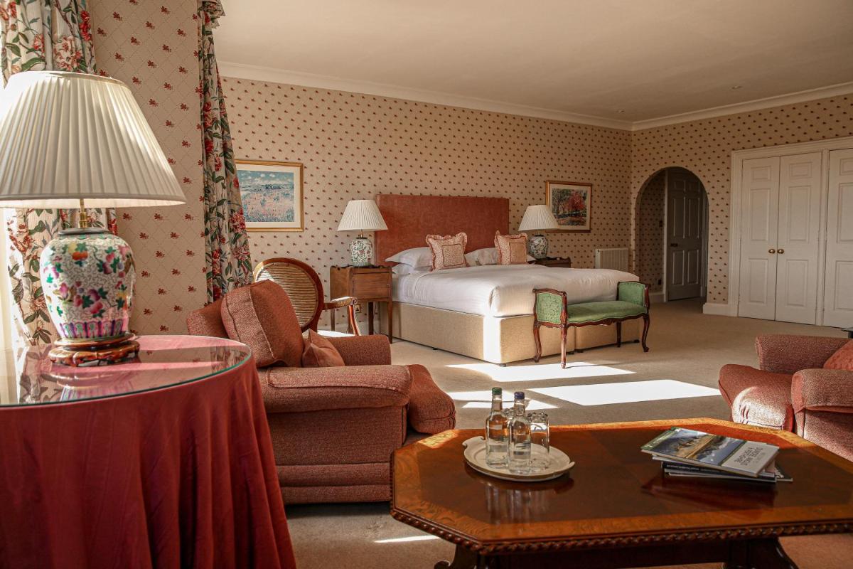 Kinloch House Hotel